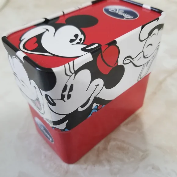 Disney Minnie Mouse Watch - Picture 4 of 5